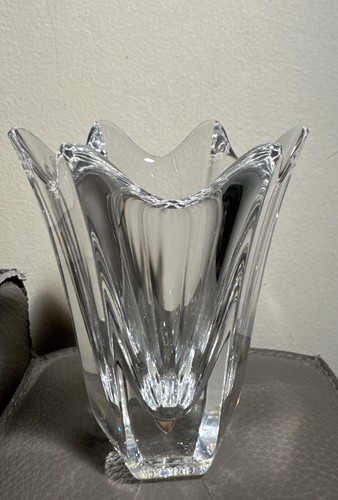 ORREFORS "Belle" Vase - Handblown Lead Crystal- Sweden