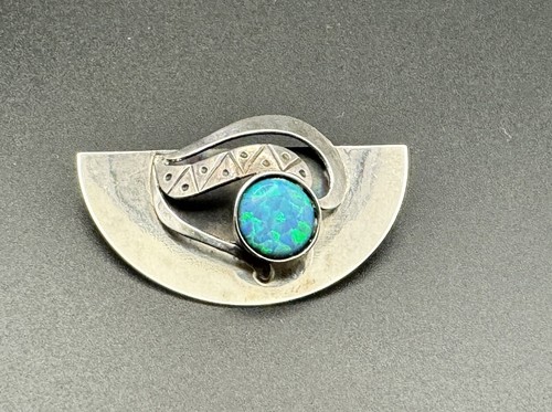 Vintage c2000s Sterling Silver w/opal Brooch, Made In Israel 